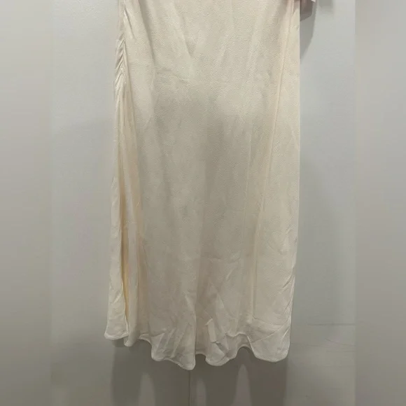 Aritzia Sunday Best Letti Dress, Whisper White - Picture 15 of 16